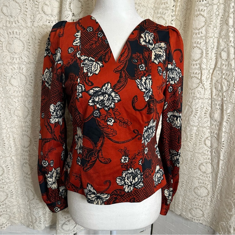 Vintage 70’s Fitted Handmade Polyester Flower Print Blouse
